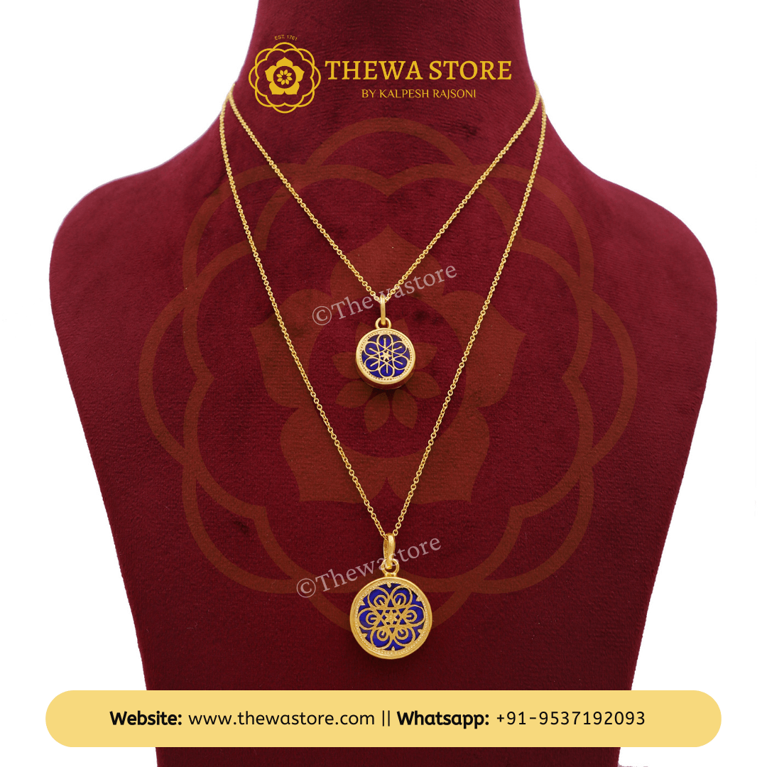 Double Chain _Thewastore_ Pendant