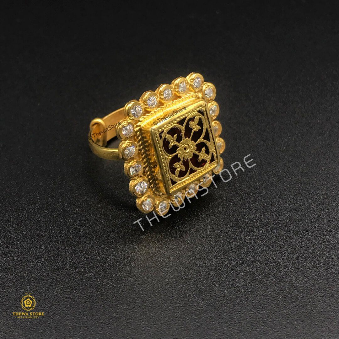 Thewa Art Sqaure Diamond Ring - ThewaStore