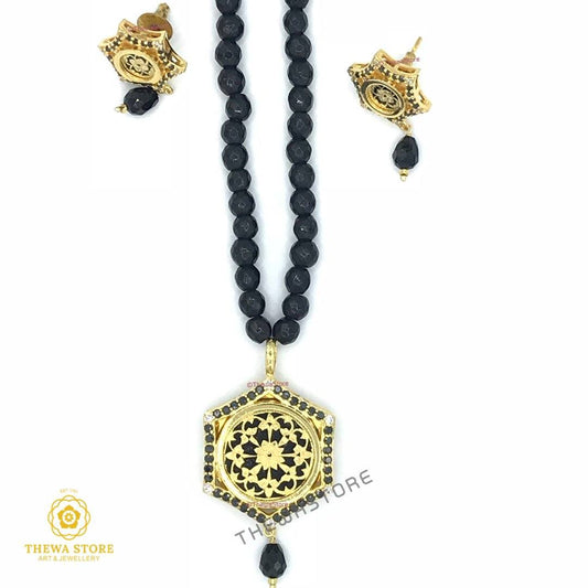 Thewa Jewellery Hexagon Shape Necklace - ThewaStore