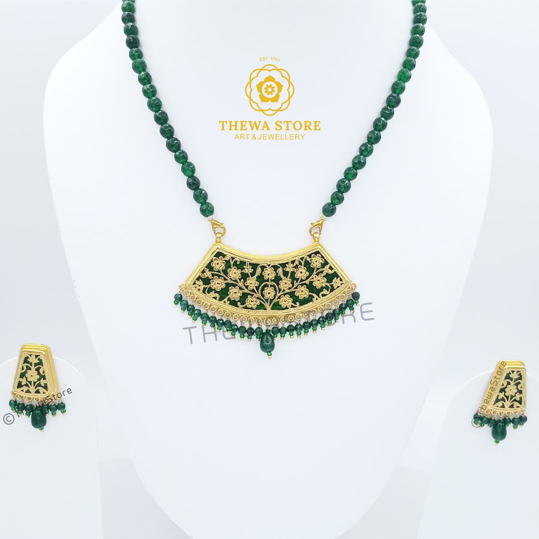 Original Thewa Art Jewellery Small Curve Shape Necklace - ThewaStore