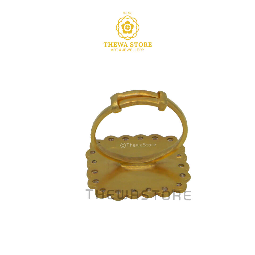 Thewa Art Sqaure Diamond Ring - ThewaStore